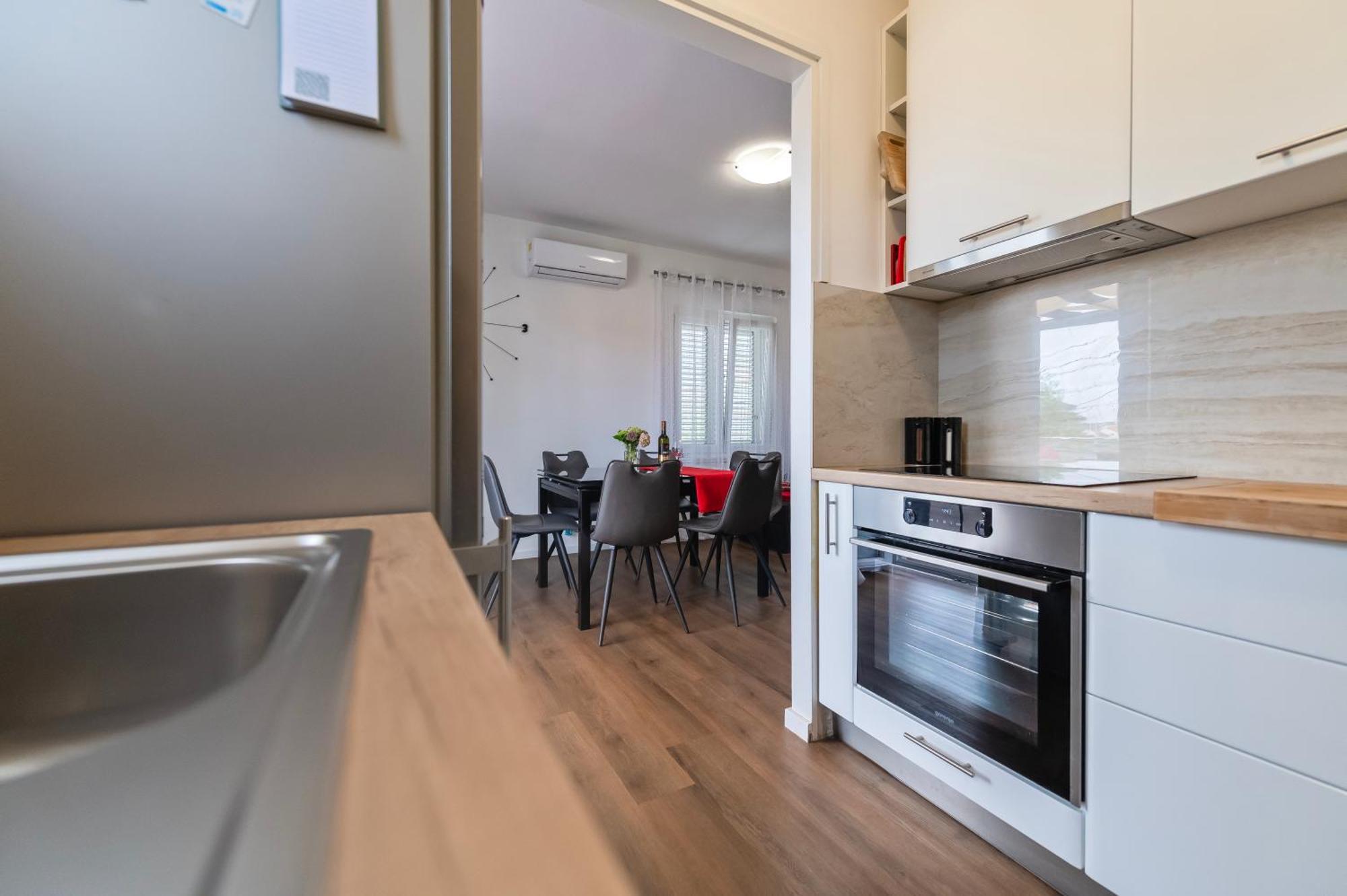 Apartment Marinsko Veli Iz Luaran gambar