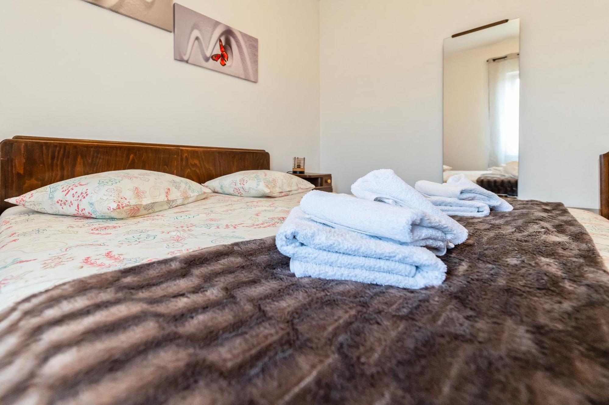 Apartment Marinsko Veli Iz Luaran gambar