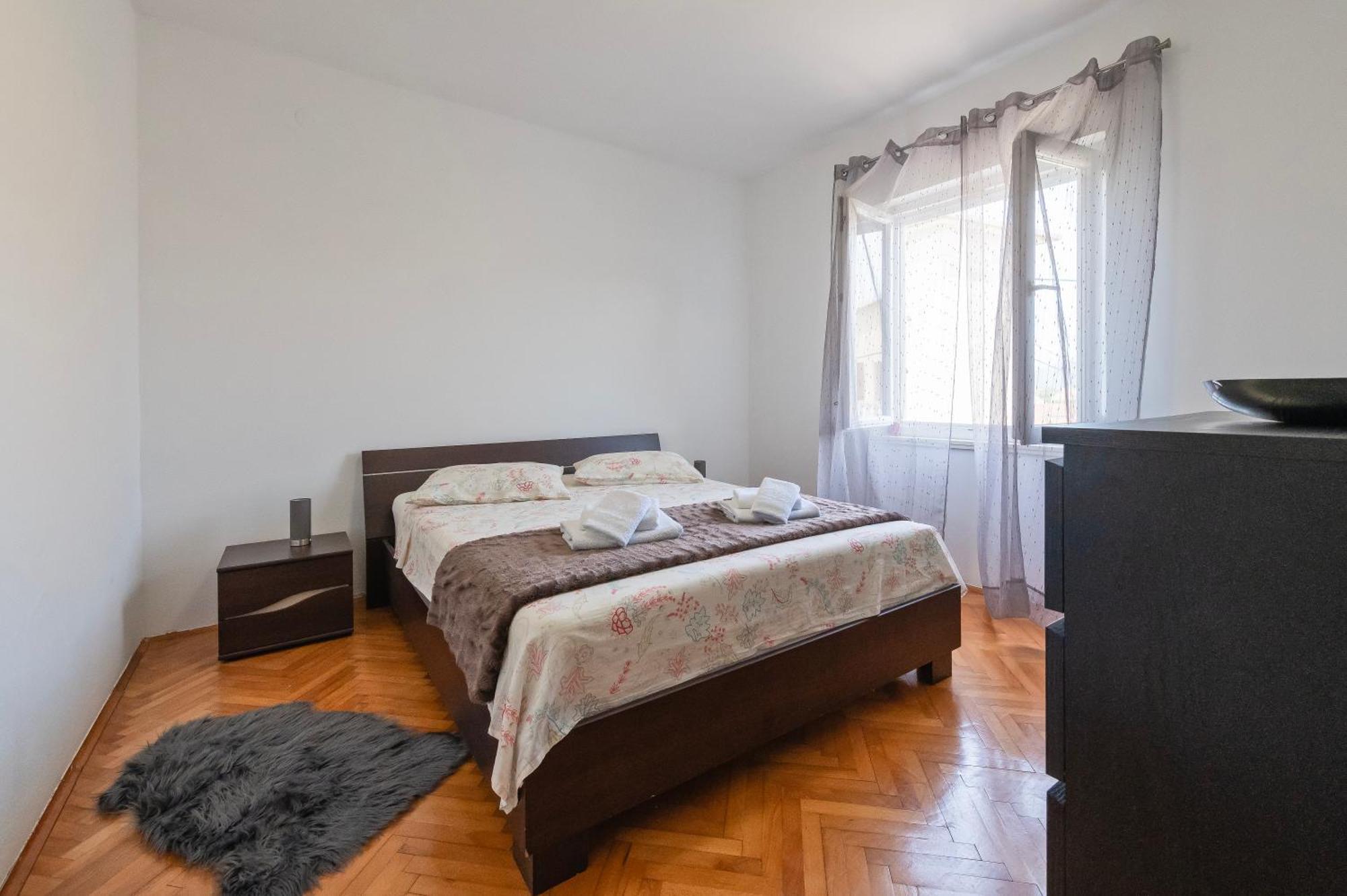 Apartment Marinsko Veli Iz Luaran gambar